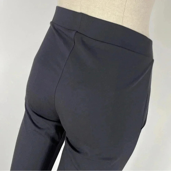 ❤️HUE  pull-up pants NWOT - Picture 11 of 12